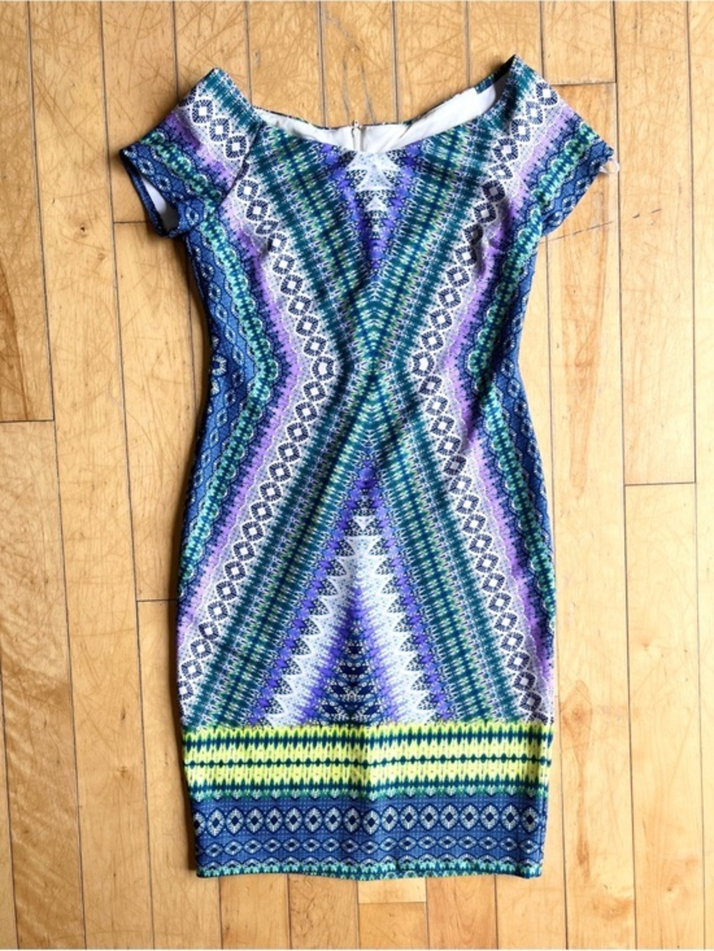Bisou Bisou by Michele Bohbot Y2K Geometrical Print Sheath Dress Size 8